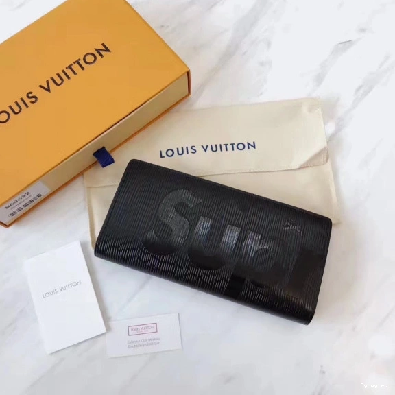 Louis wallet Supreme Vuitton 0707